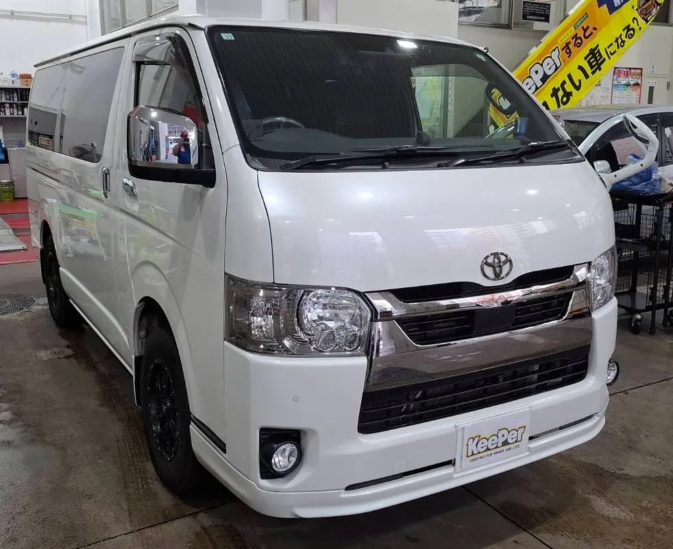 今回施工させて頂いたお車はトヨタハイエースです！✨