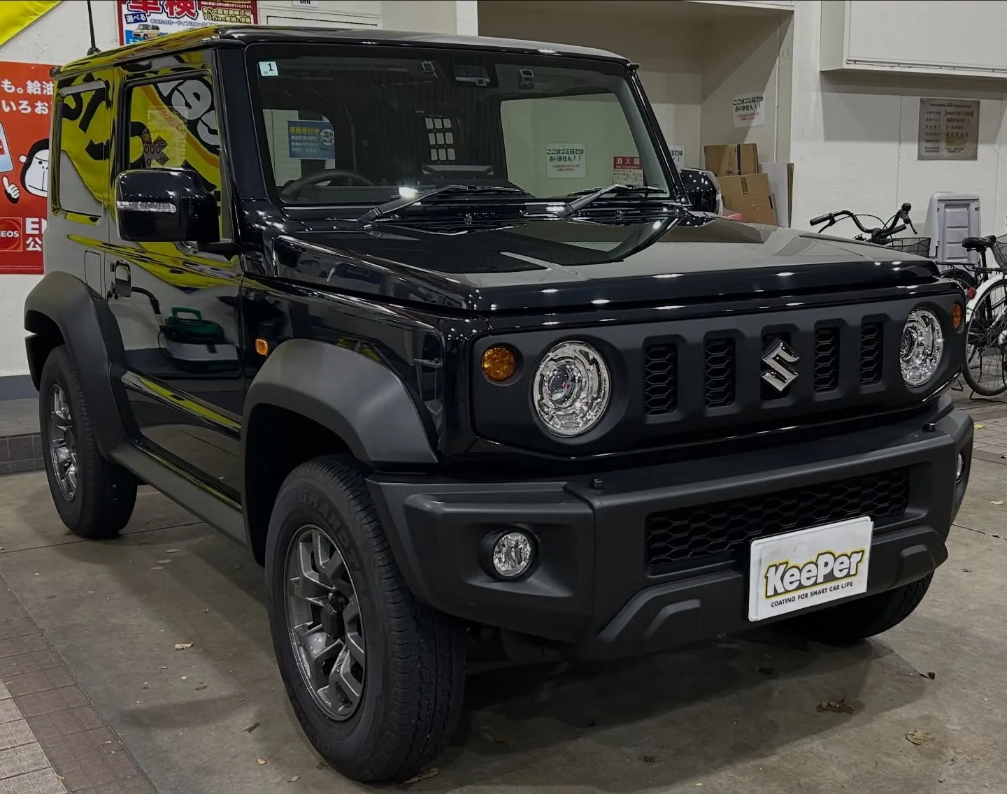 今回施工させて頂いたお車はスズキ　ジムニーシエラです！✨