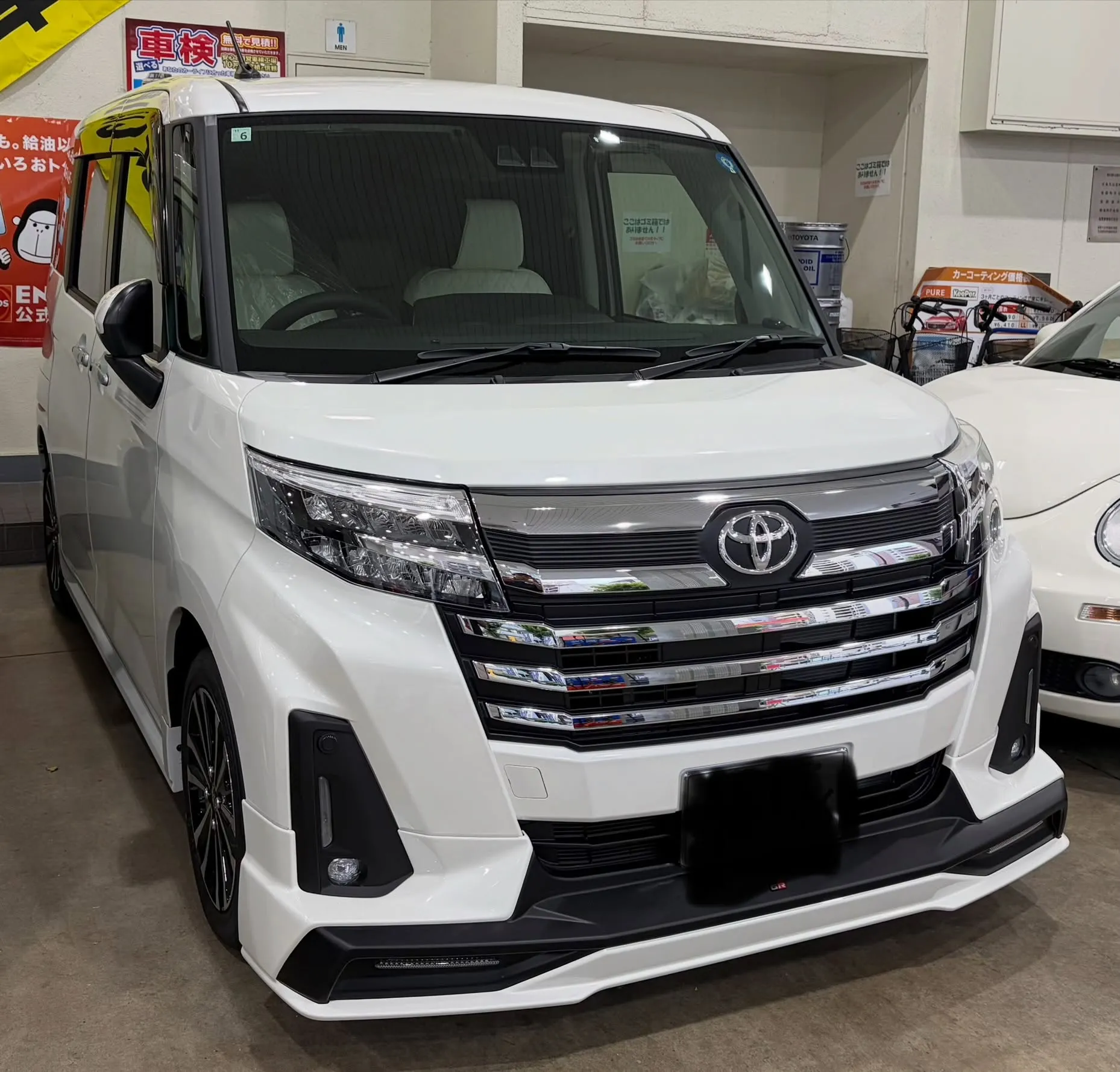 今回施工させて頂いたお車はトヨタルーミーです！✨